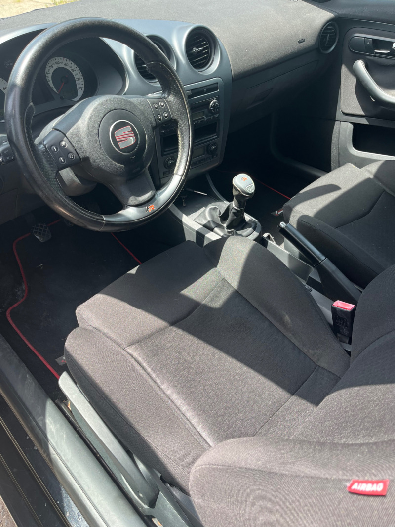 Seat Ibiza 1.8T - FR - SWISS, снимка 8 - Автомобили и джипове - 46126643