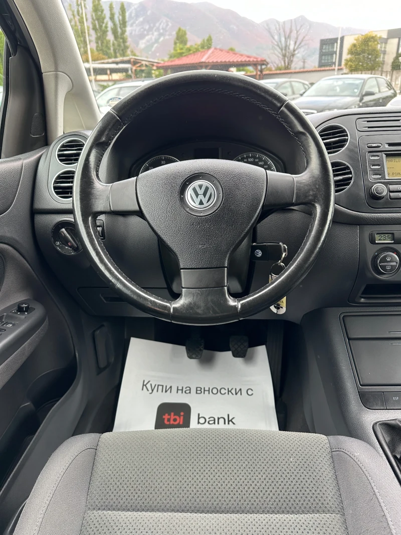 VW Golf Plus 1.9TDI - КЛИМАТРОНИК, снимка 12 - Автомобили и джипове - 47288281