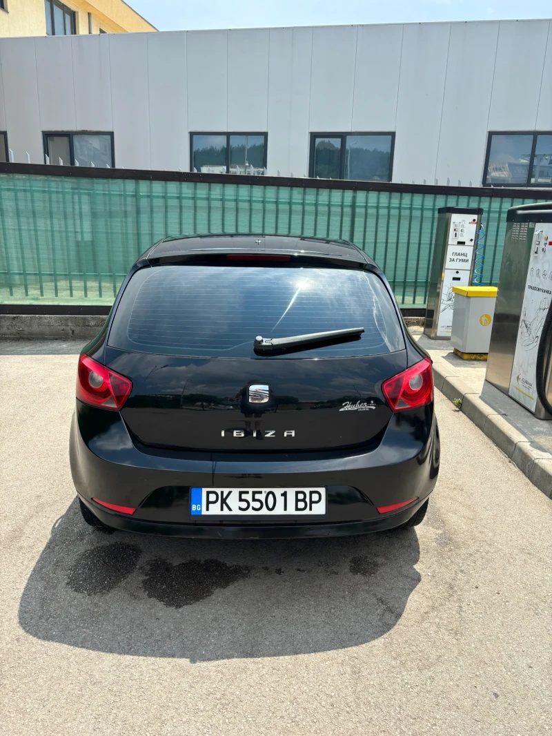 Seat Ibiza 1.6 TDI, снимка 8 - Автомобили и джипове - 49305674