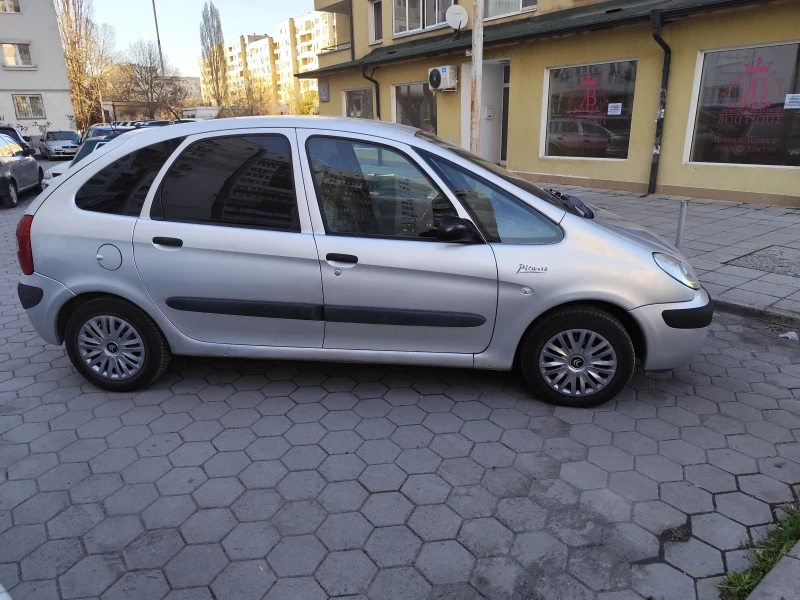 Citroen Xsara picasso 1, 6 HDI , 2006 год. 90 конски сили, дизел , снимка 2 - Автомобили и джипове - 49574563