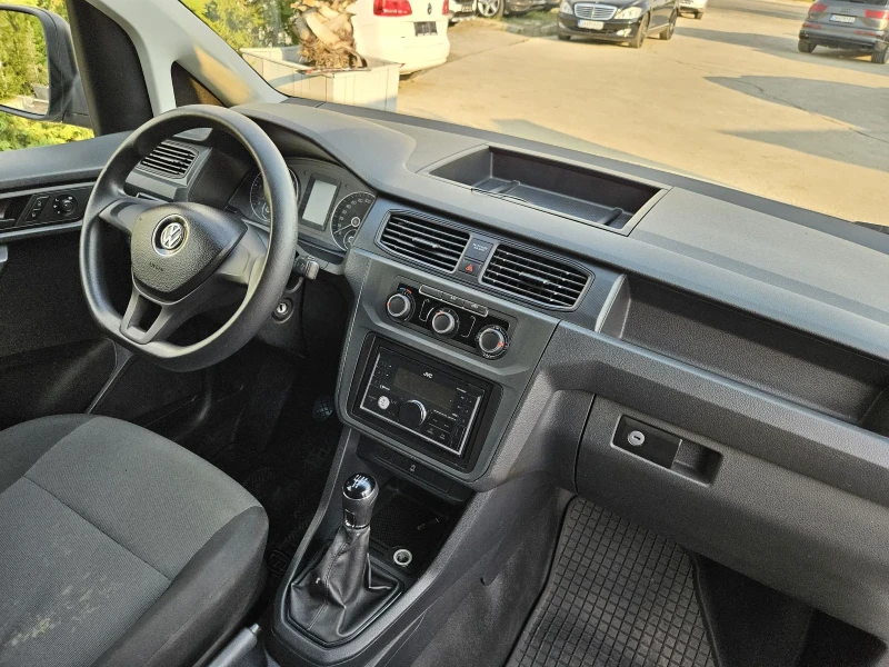 VW Caddy 2.0TDI-102кс= КЛИМАТИК, снимка 12 - Автомобили и джипове - 51067943