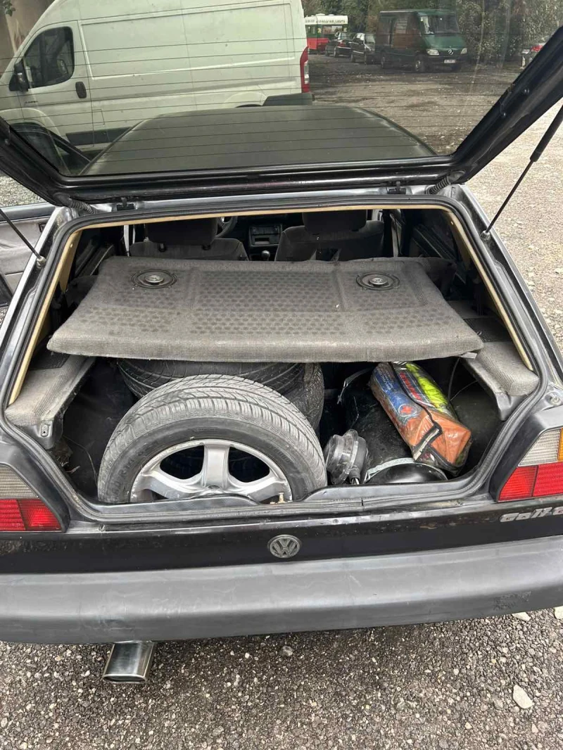 VW Golf 2-1.8i Gaz-clima 90hp-hidraulik-USA, снимка 5 - Автомобили и джипове - 52298417