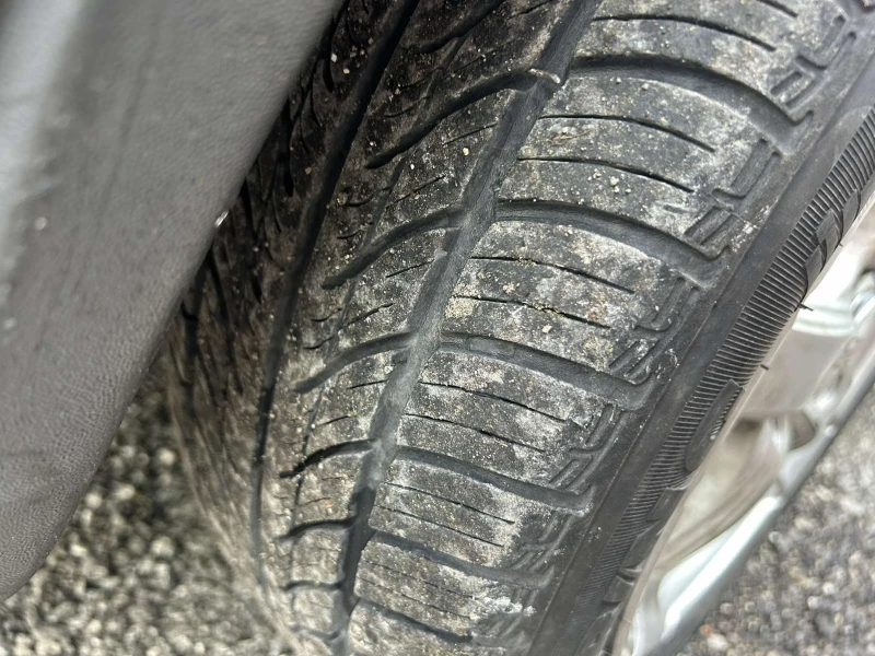 VW Golf 2-1.8i Gaz-clima 90hp-hidraulik-USA, снимка 13 - Автомобили и джипове - 52298417