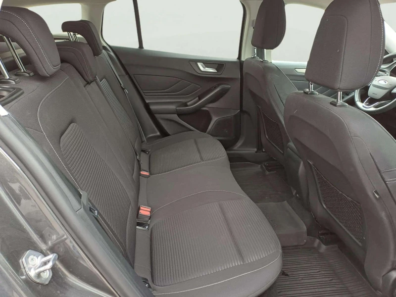 Ford Focus 1.0 EcoBoost, снимка 10 - Автомобили и джипове - 51980685