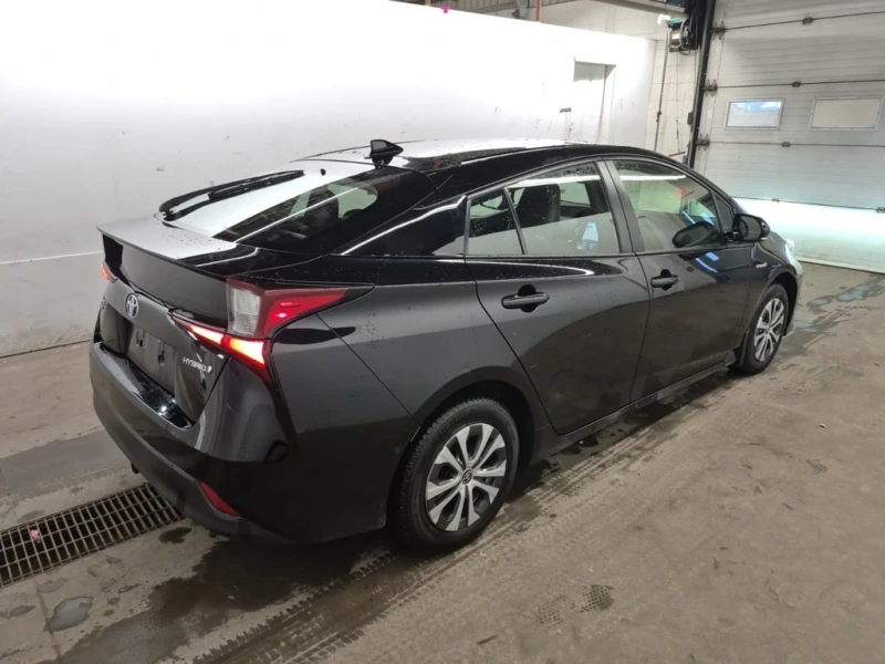 Toyota Prius * AWD E * CARFAX * ЦЕНА ДО БГ, снимка 3 - Автомобили и джипове - 52878821