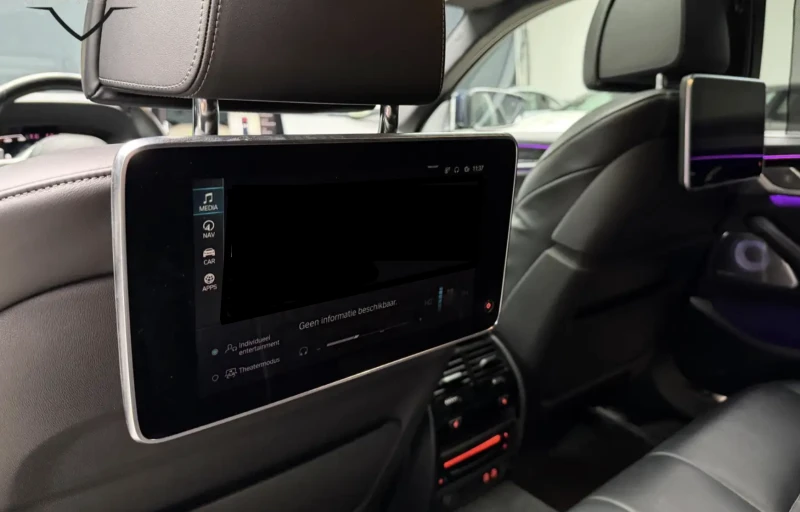 BMW 545 e xDrive Монитори/B&W/360/Exclusive/Head-up, снимка 8 - Автомобили и джипове - 52944392