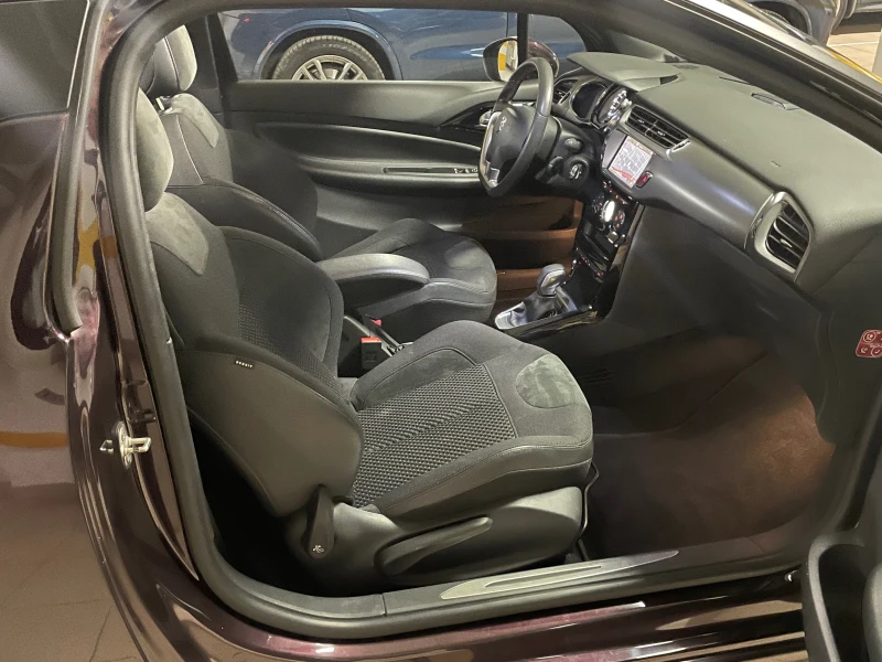 Citroen DS3 1.2i Automatic , снимка 17 - Автомобили и джипове - 53003030
