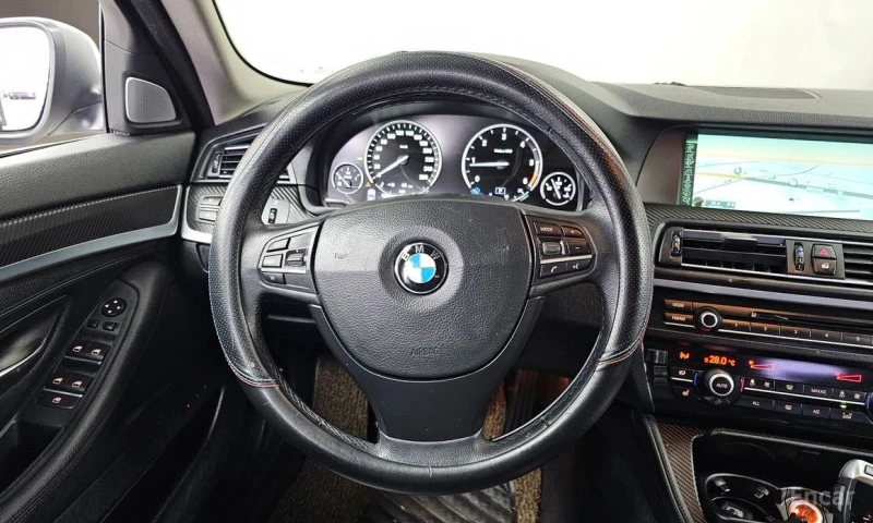 BMW 525, снимка 13 - Автомобили и джипове - 53309969