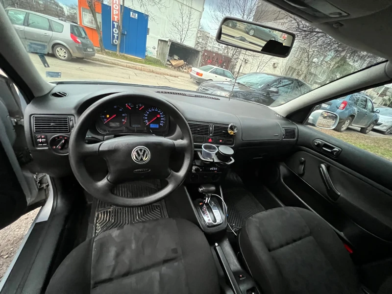 VW Golf, снимка 7 - Автомобили и джипове - 53456675