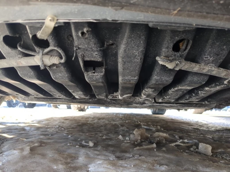 Mercedes-Benz C 400 CARFAX, снимка 16 - Автомобили и джипове - 53467981