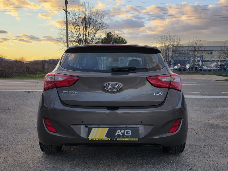 Hyundai I30 1.6CRDI EURO6 1 СОБСТВЕНИК, снимка 5 - Автомобили и джипове - 53528330