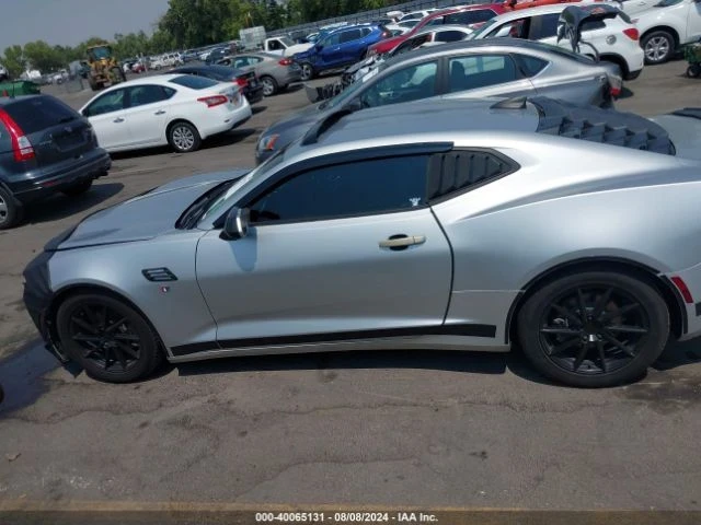 Chevrolet Camaro, снимка 13 - Автомобили и джипове - 48753535