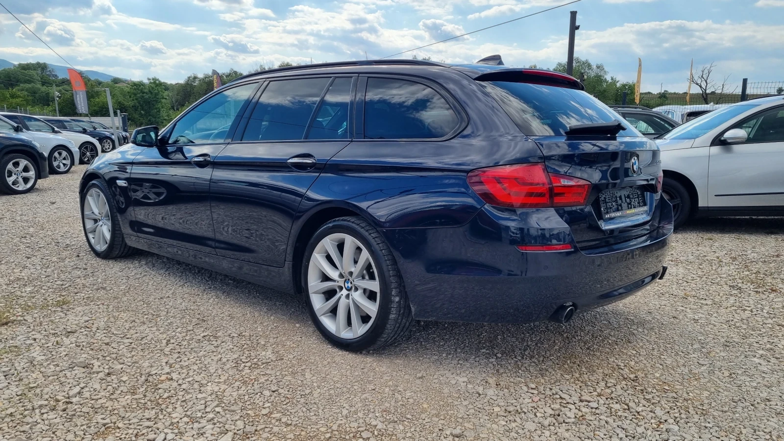 BMW 535 Pano/Head up/Disctronic/KeyLess/Подгрев-обдухване/ - изображение 5