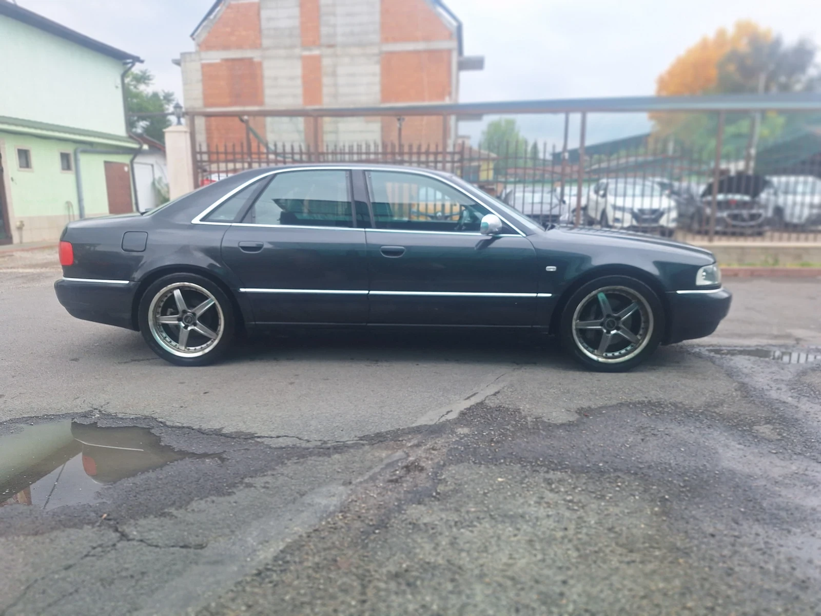 Audi A8 4.2 310кс, куатро - изображение 4