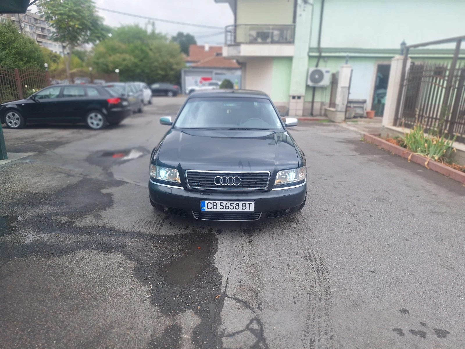 Audi A8 4.2 310кс, куатро - изображение 2