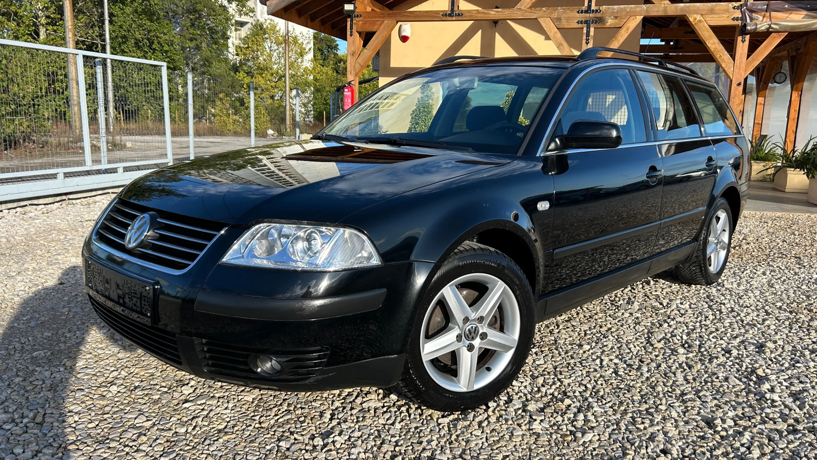 VW Passat 1.6-102кс-* КЛИМАТИК*  - изображение 3