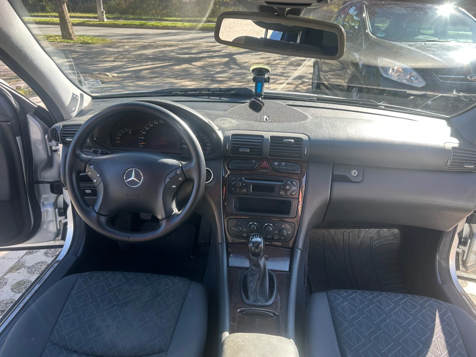 Mercedes-Benz C 220 220 CDI - изображение 9