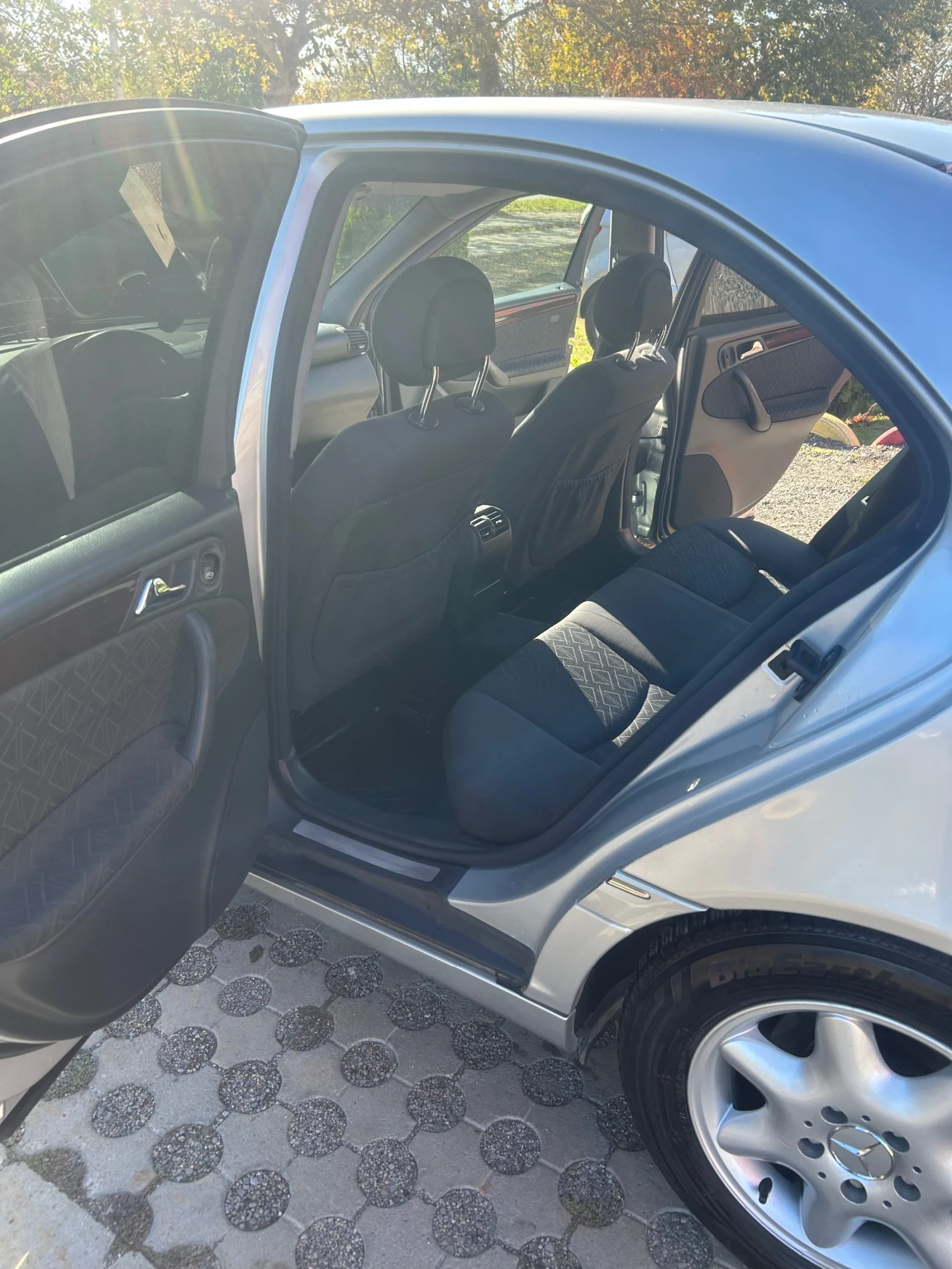 Mercedes-Benz C 220 220 CDI - изображение 7