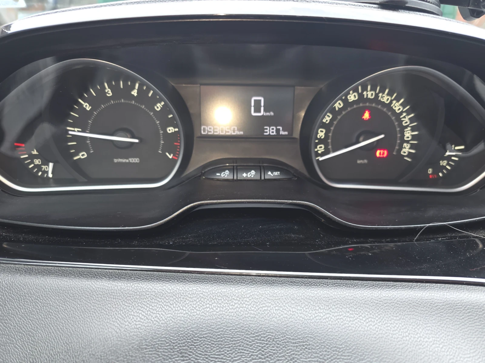 Peugeot 208 1400 | Mobile.bg � ����������� 11