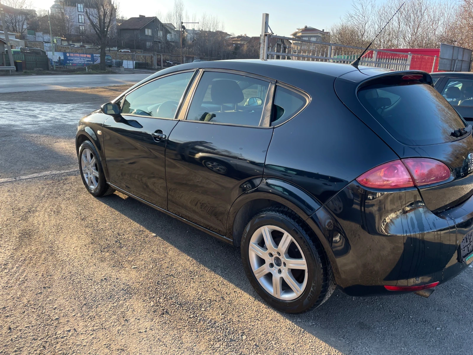 Seat Leon 1.6 BENZIN , ПАРКТРОНИК - изображение 3