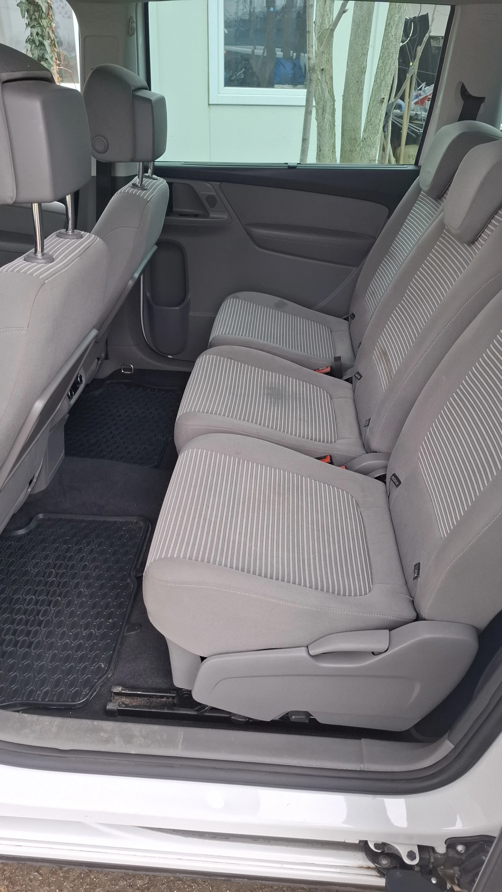 Seat Alhambra 2.0tdi 177кс , снимка 15 - Автомобили и джипове - 53954158