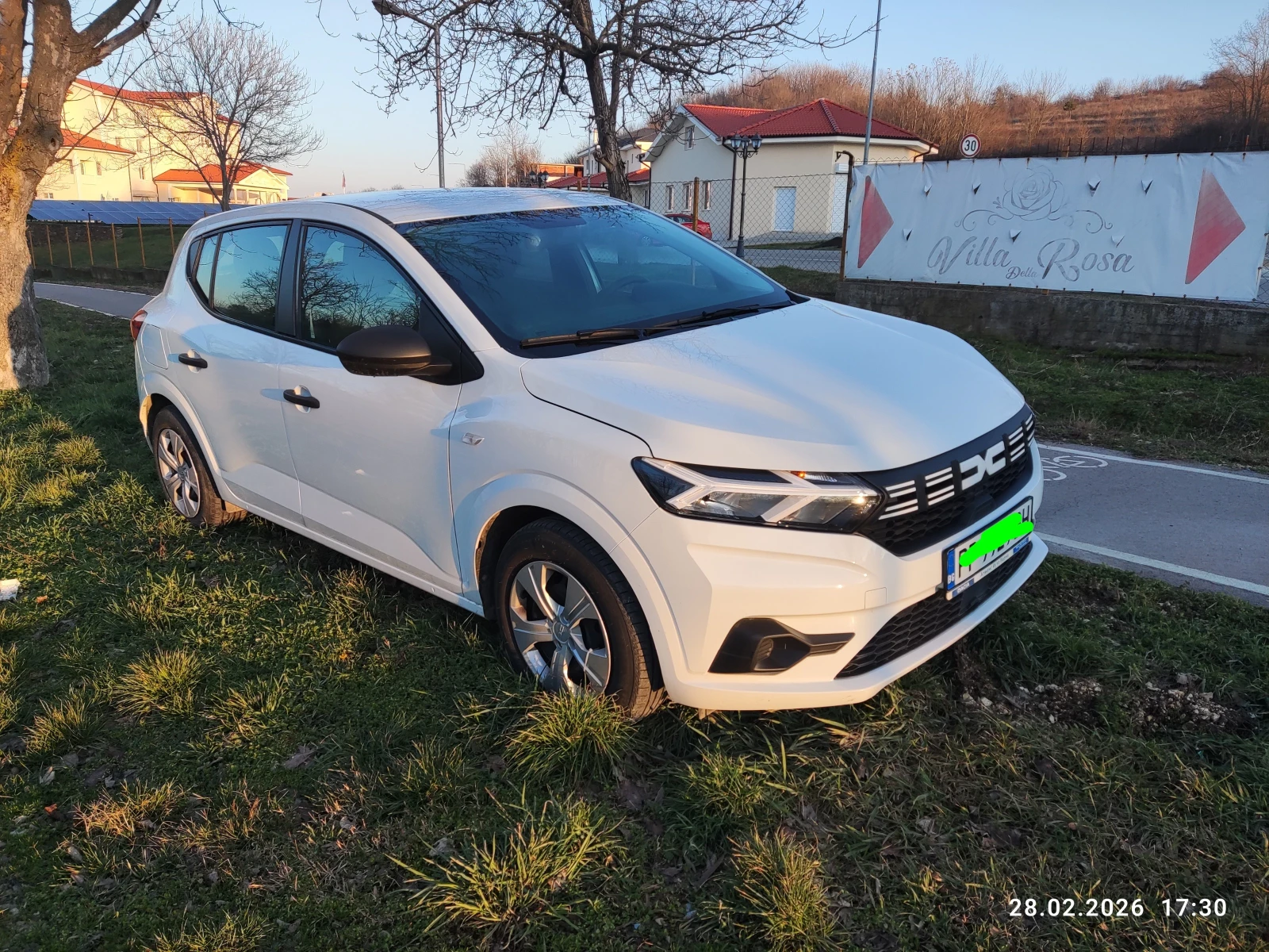 Dacia Sandero  - изображение 2