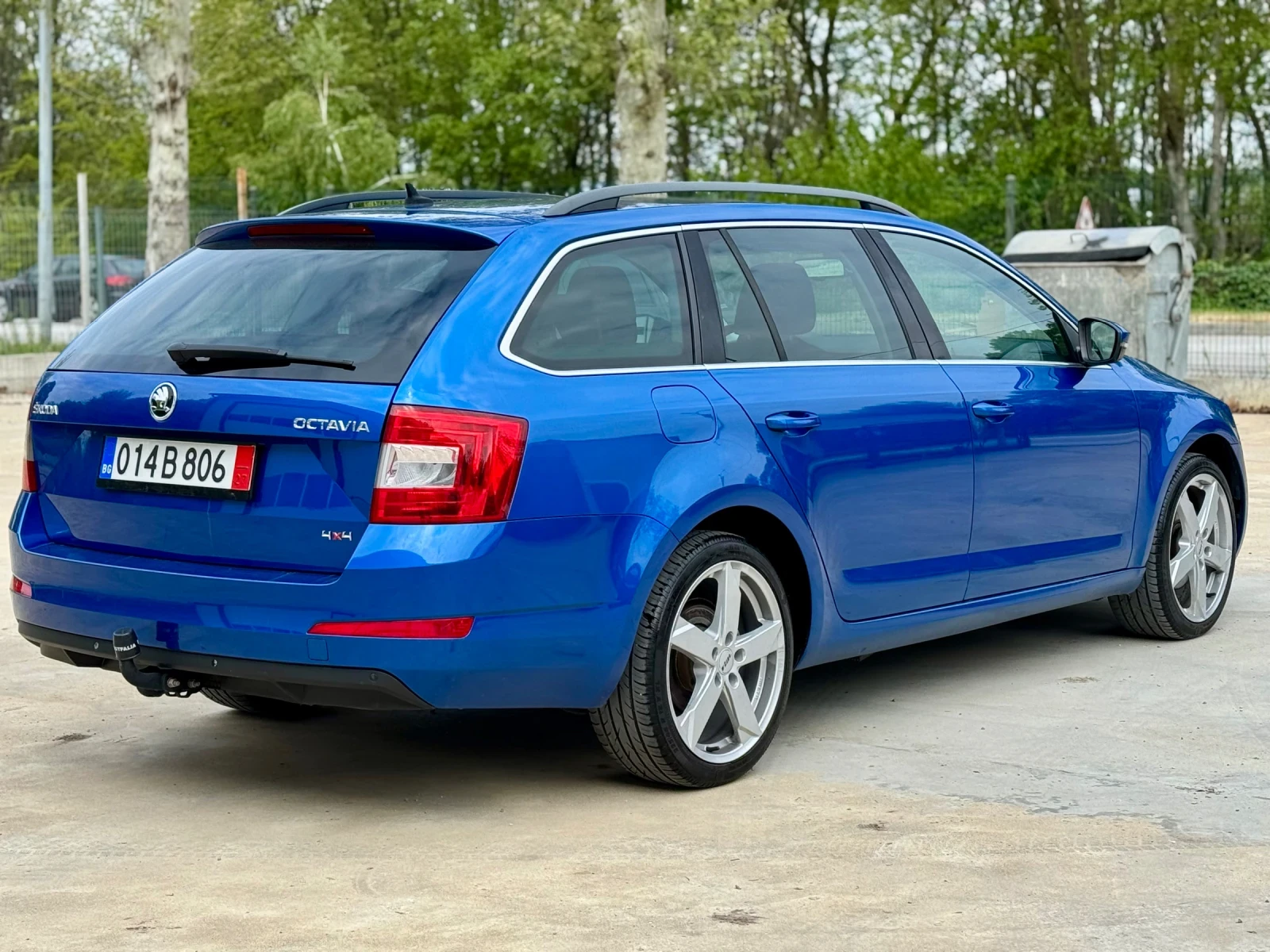 Skoda Octavia * 2.0TDI* 150ks* 4x4* NAVI* , снимка 7 - Автомобили и джипове - 54389281