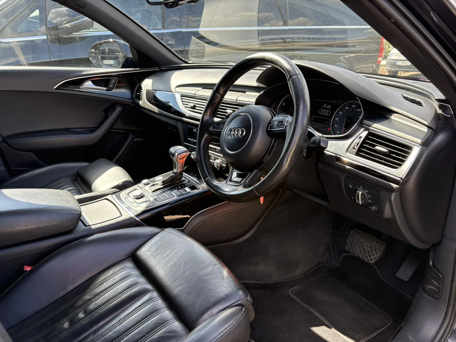 Audi A6 2.0TDI 3xSline Black Edition, снимка 10 - Автомобили и джипове - 54462494