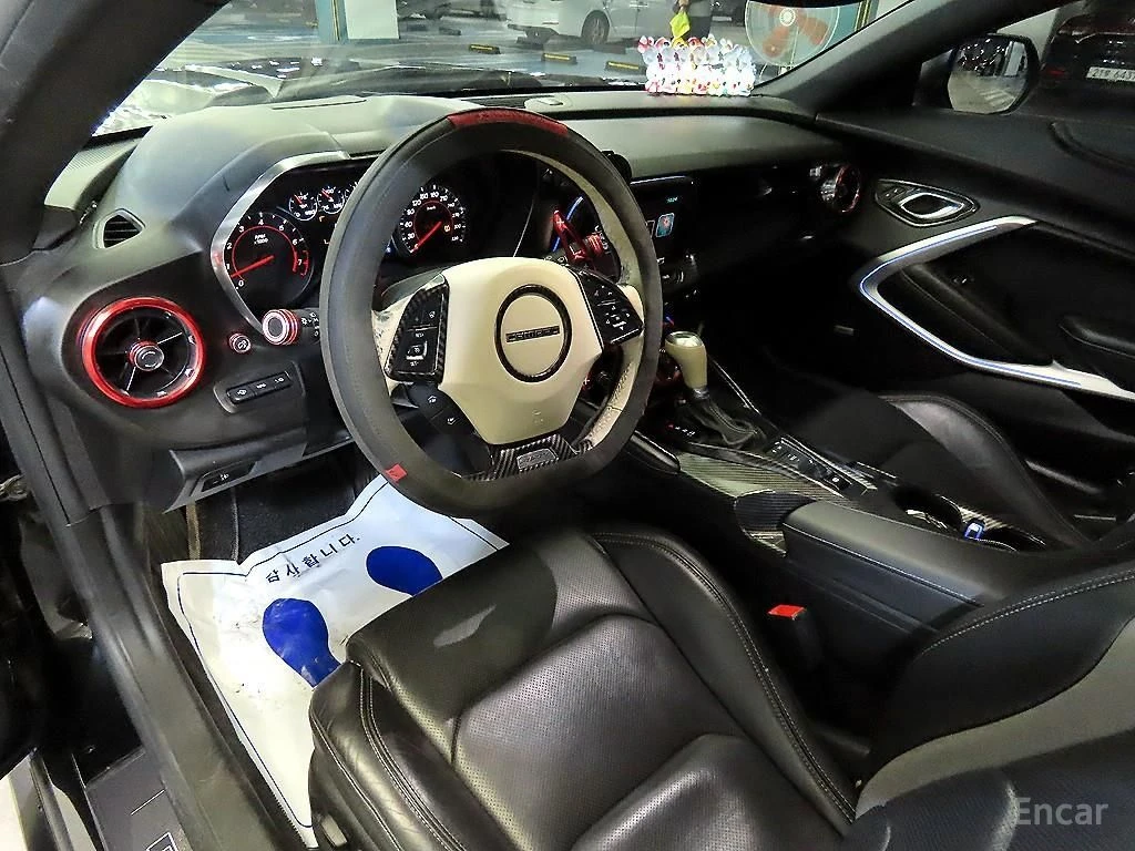 Chevrolet Camaro 6.2 SS V8* ZL1 PACK* BOSE* HEAD-UP* ГЕНЕРАЦИЯ* , снимка 9 - Автомобили и джипове - 54623164