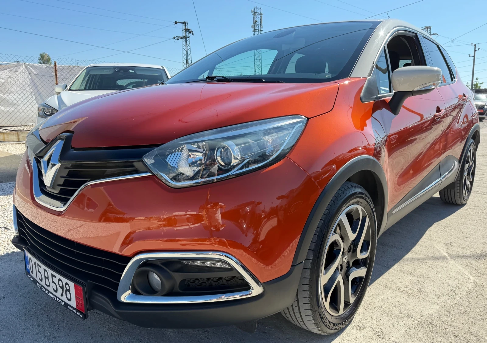 Renault Captur Камера, key less, нави, led, bi color