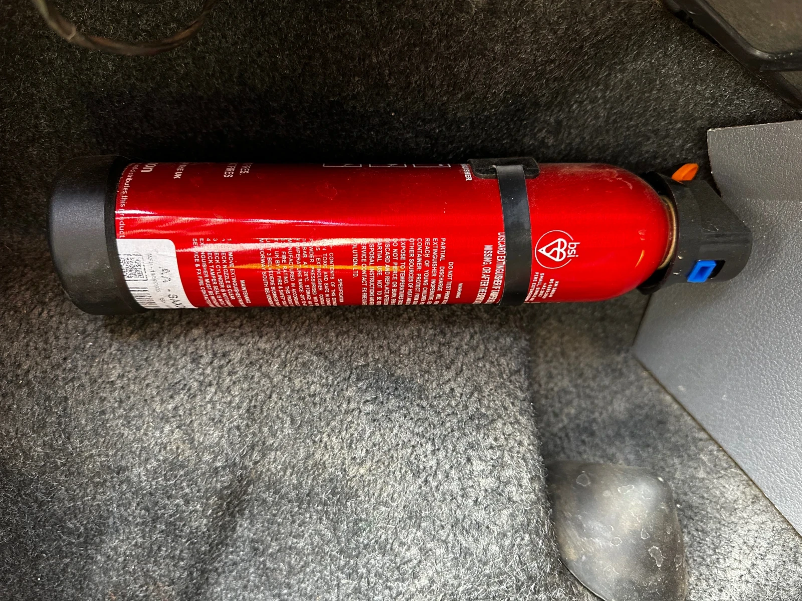 Renault Clio 1.2 Бензин, снимка 13 - Автомобили и джипове - 55411659