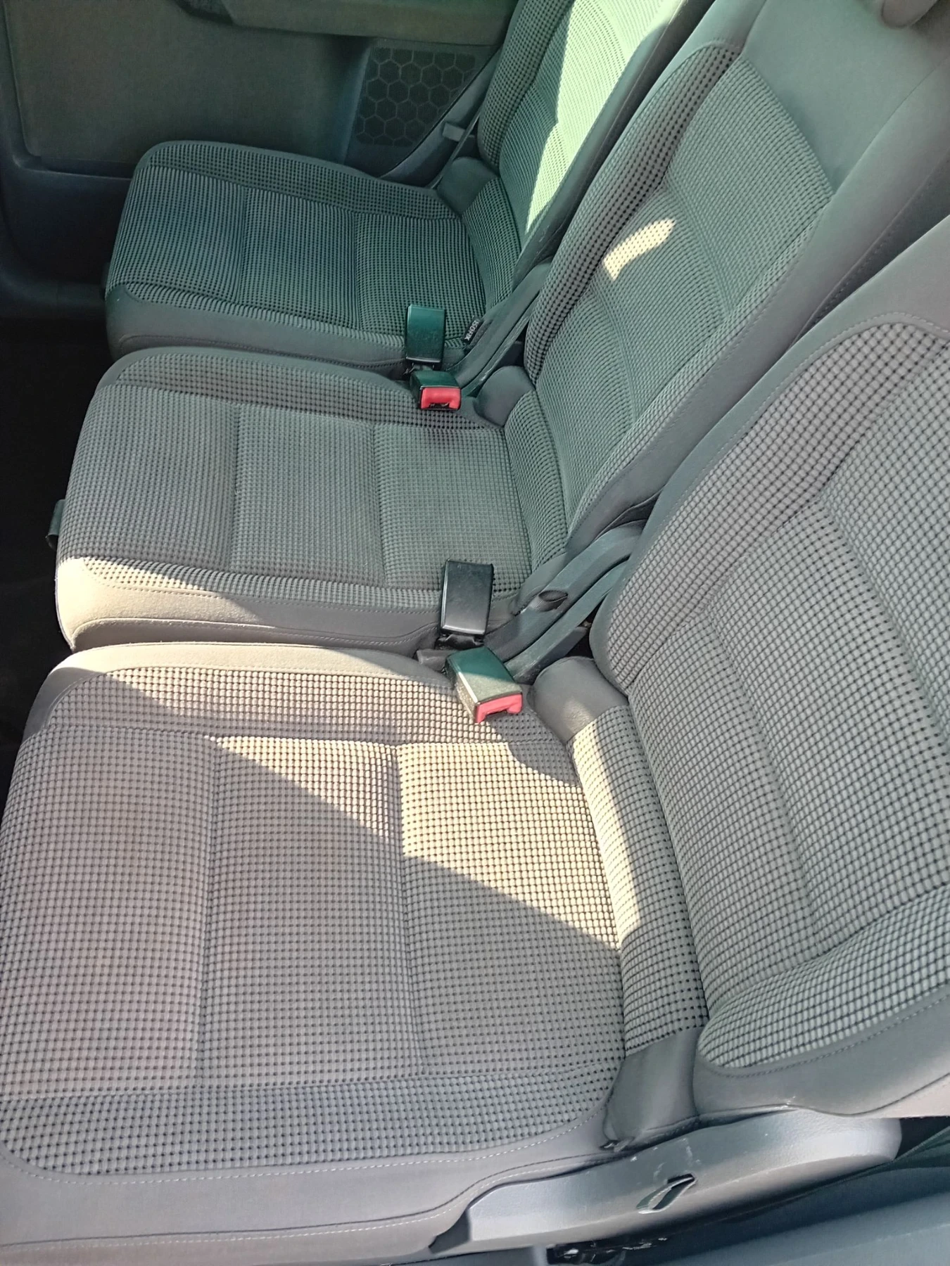VW Touran, снимка 14 - Автомобили и джипове - 55604297