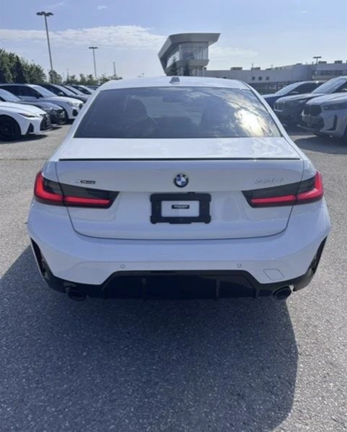BMW 330 XDRIVE * M SPORT PRO * LCI * ПАНО* ЧЕРВЕНА КОЖА * , снимка 4 - Автомобили и джипове - 55891613