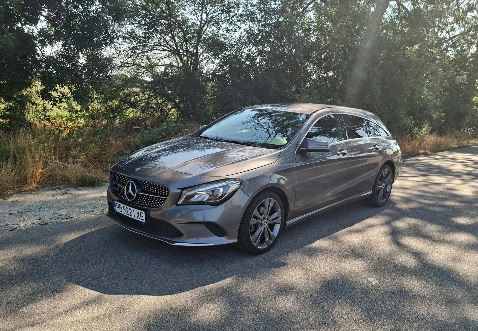 Mercedes-Benz CLA 200, снимка 4 - Автомобили и джипове - 56559469