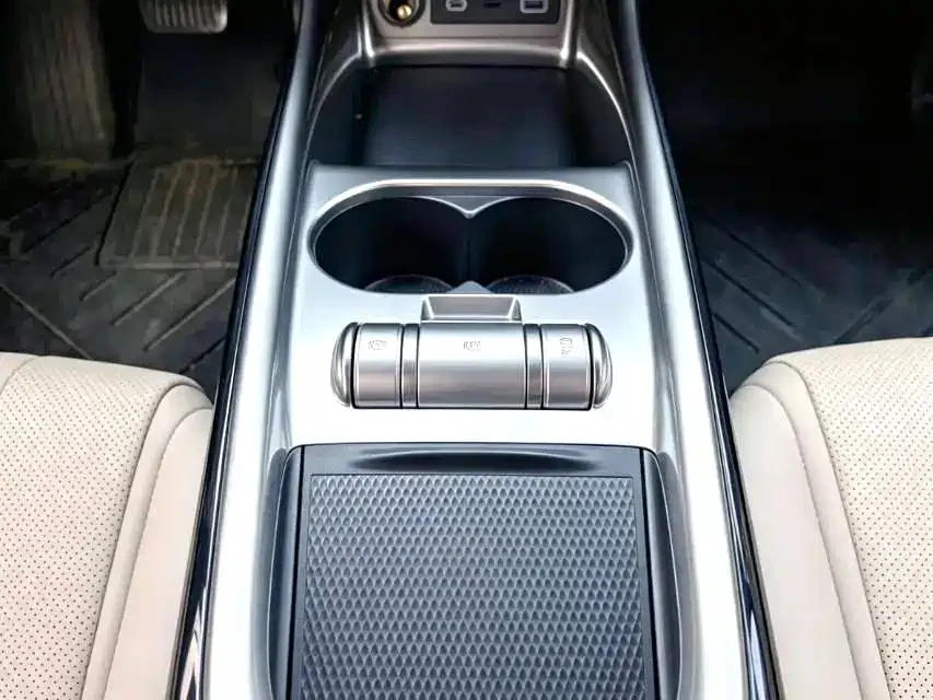 BYD Dolphin 420 km Freedom Edition | Mobile.bg � ����������� 10