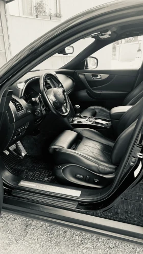 Infiniti QX70 s, снимка 10