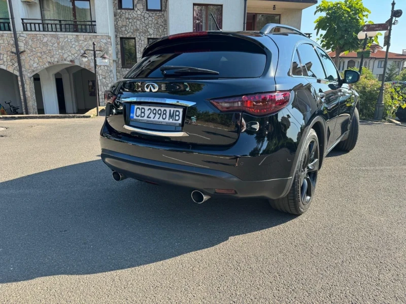 Infiniti QX70, снимка 3 - Автомобили и джипове - 47290814