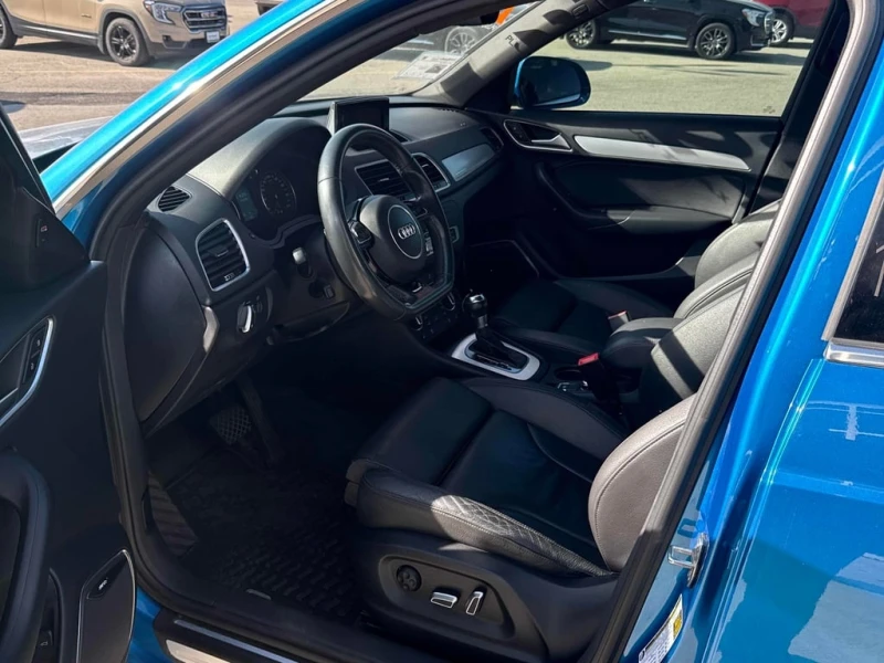 Audi Q3 * Technik * CARFAX * БЕЗ ПЪРВОНАЧАЛНА ВНОСКА, снимка 15 - Автомобили и джипове - 52908745