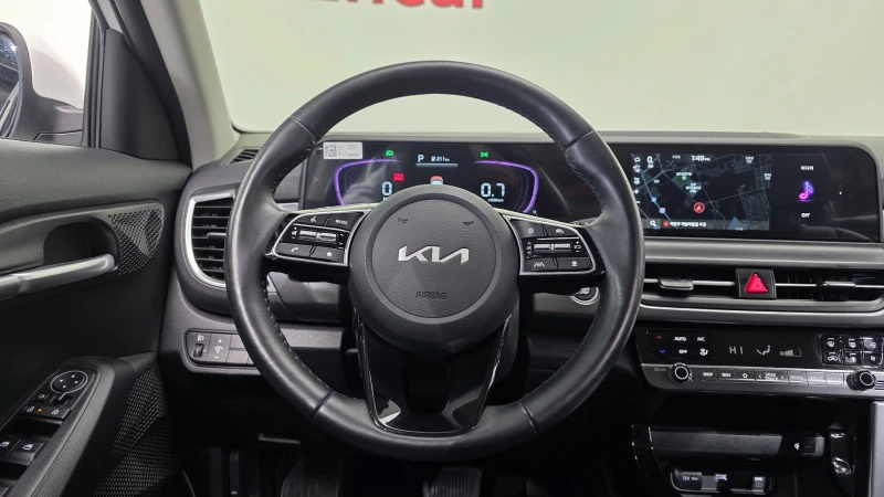Kia Seltos 2.0 2WD PRESTIGE, снимка 13 - Автомобили и джипове - 53242517