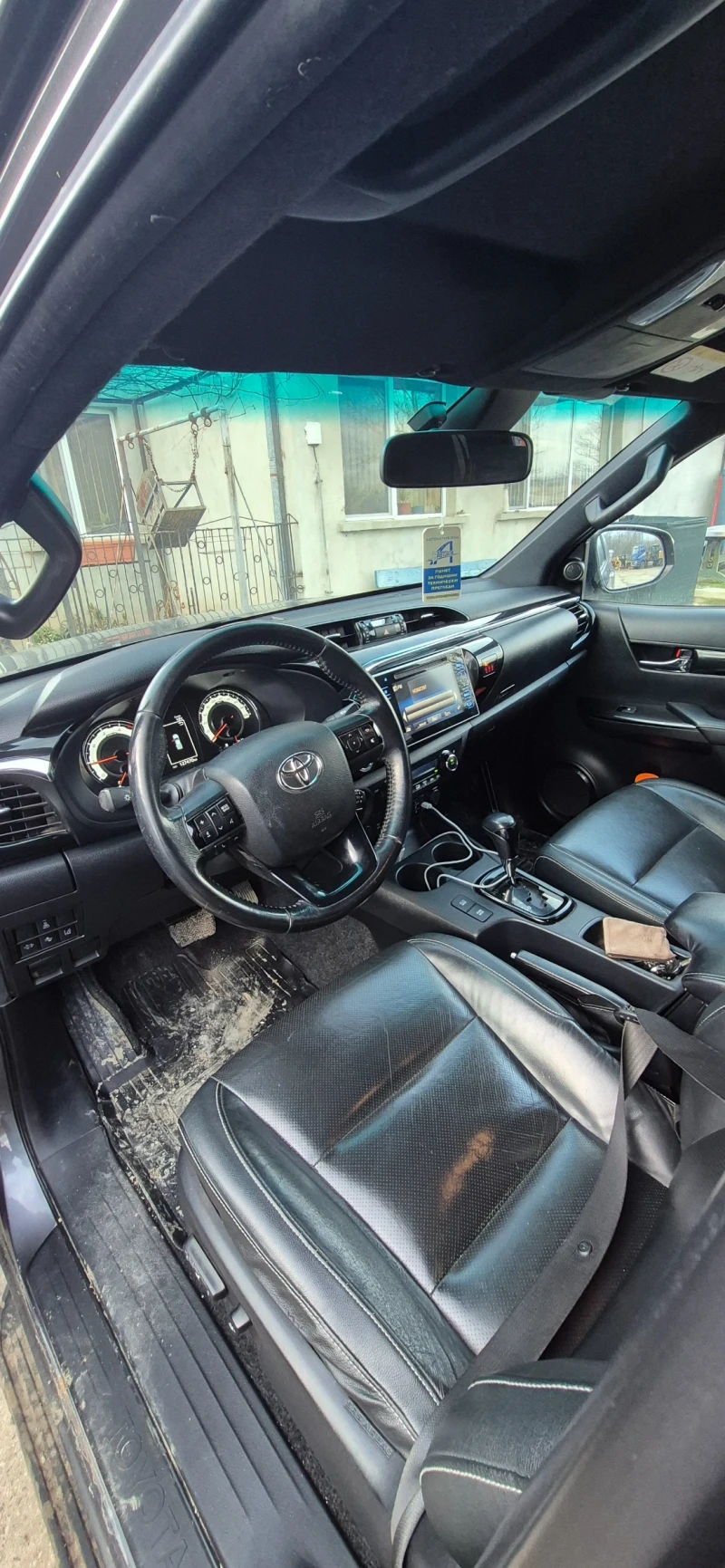 Toyota Hilux, снимка 7 - Автомобили и джипове - 53385927