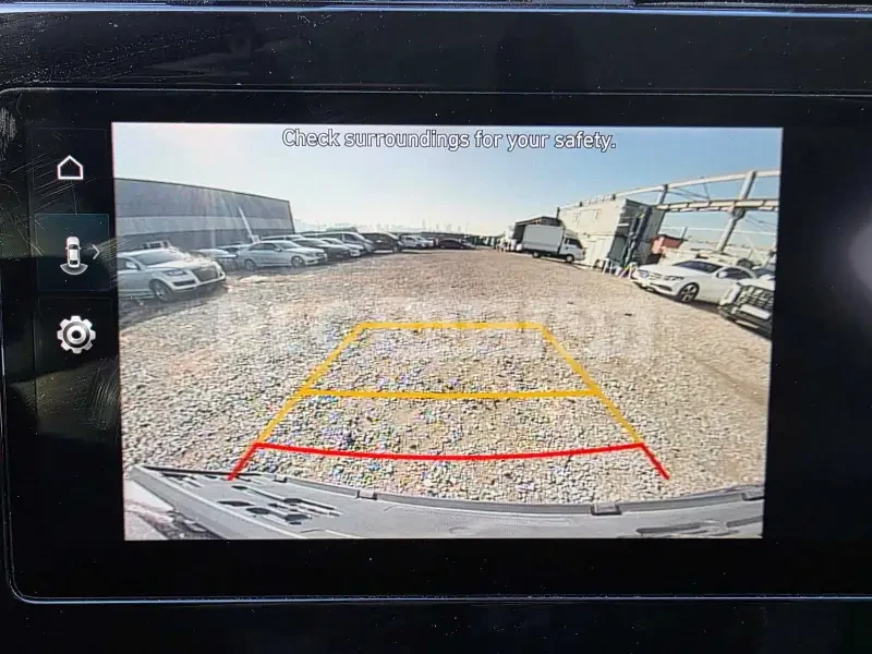 Hyundai Tucson 2.0 CRDI/ОБДУХВАНЕ/DISTRONIC/ВКЛЮЧЕН ТЕХНОТЕСТ, снимка 11 - Автомобили и джипове - 54208895