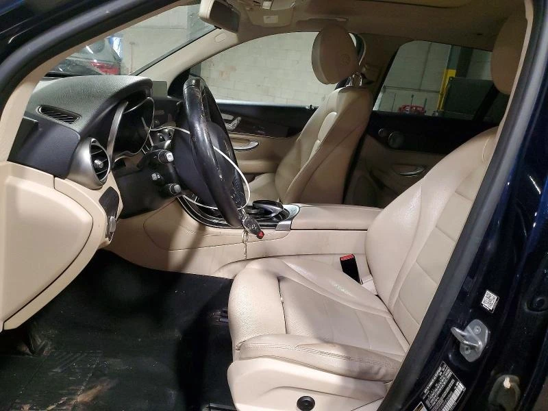 Mercedes-Benz GLC 300, снимка 7 - Автомобили и джипове - 54737113