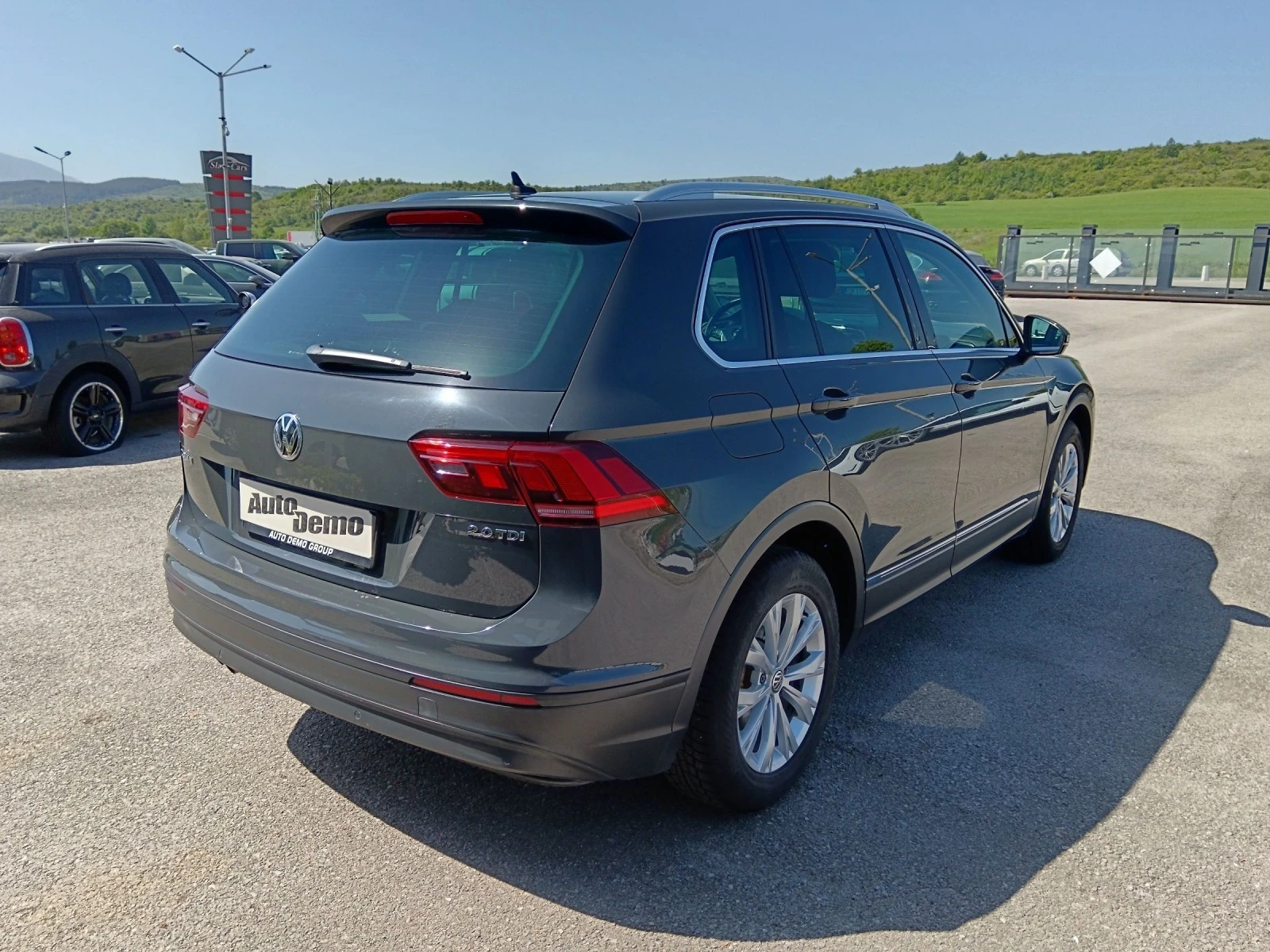 VW Tiguan 2.0TDI  - изображение 4