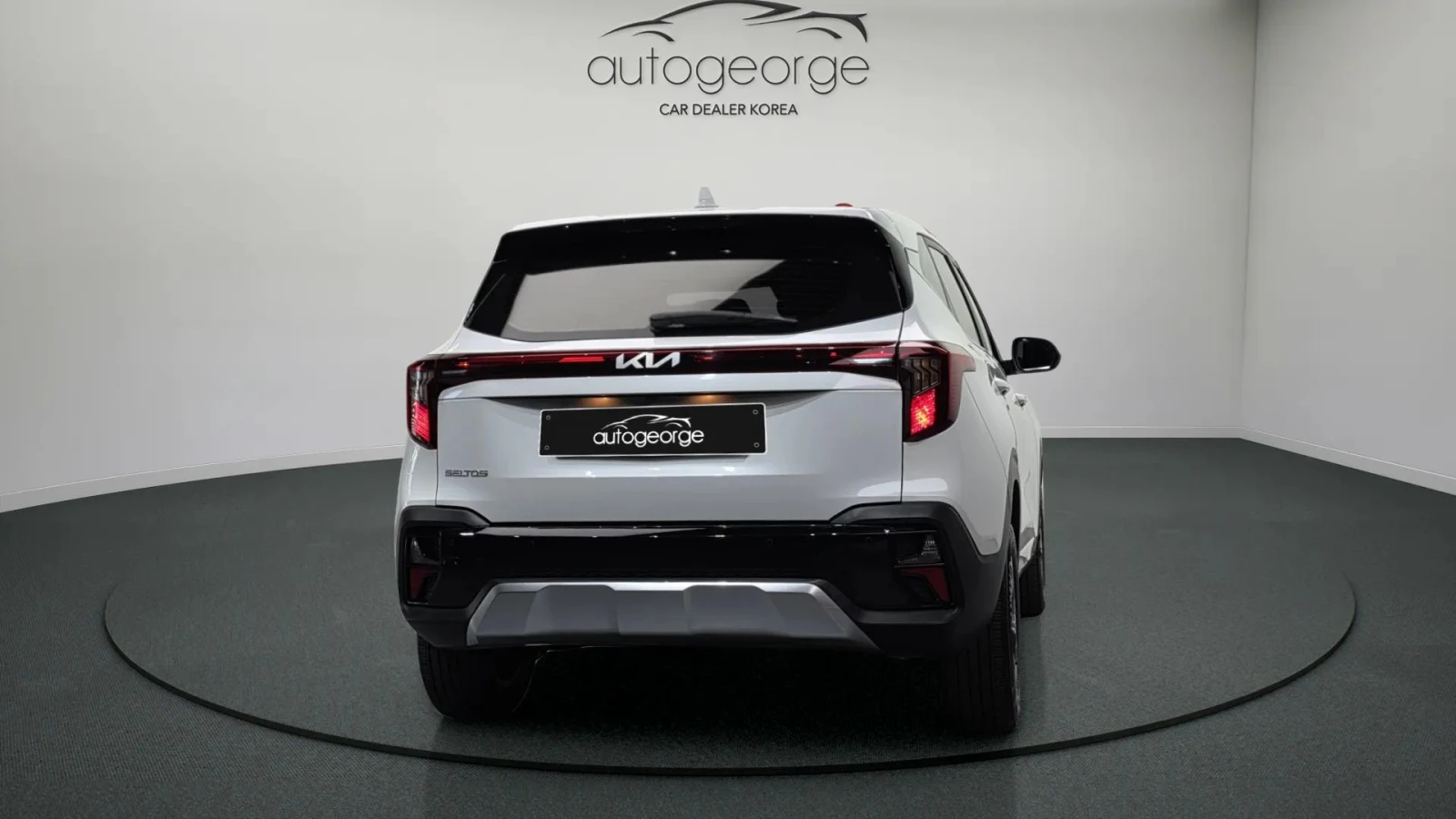 Kia Seltos 2.0 2WD PRESTIGE - изображение 4