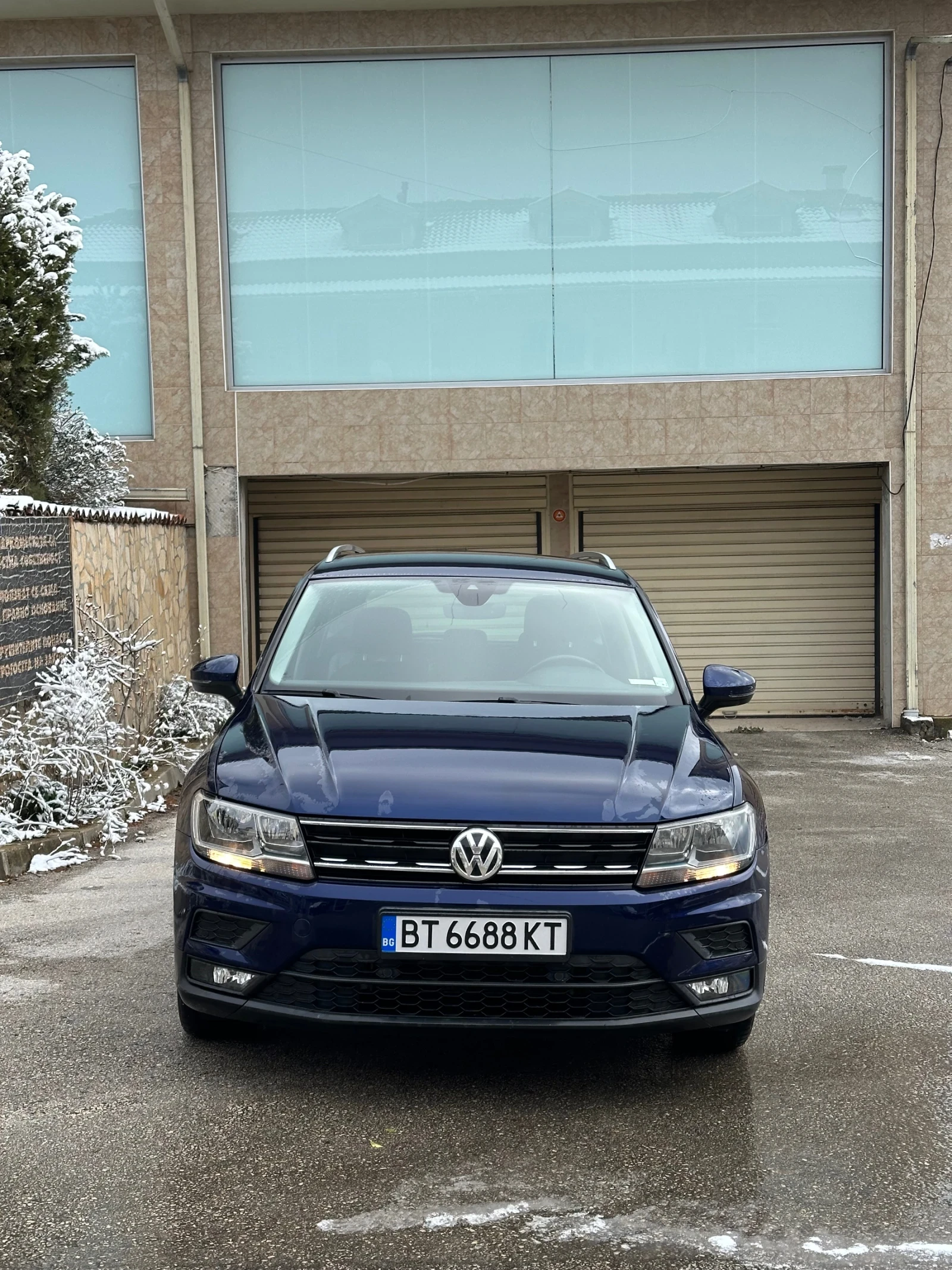 VW Tiguan, снимка 2 - Автомобили и джипове - 53760527
