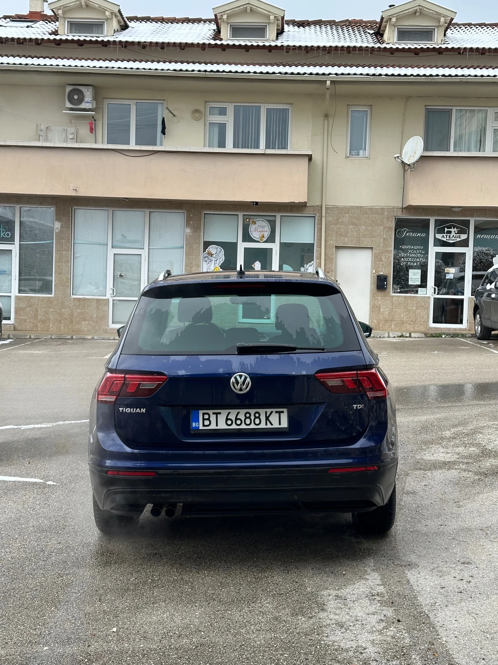 VW Tiguan, снимка 6 - Автомобили и джипове - 53760527