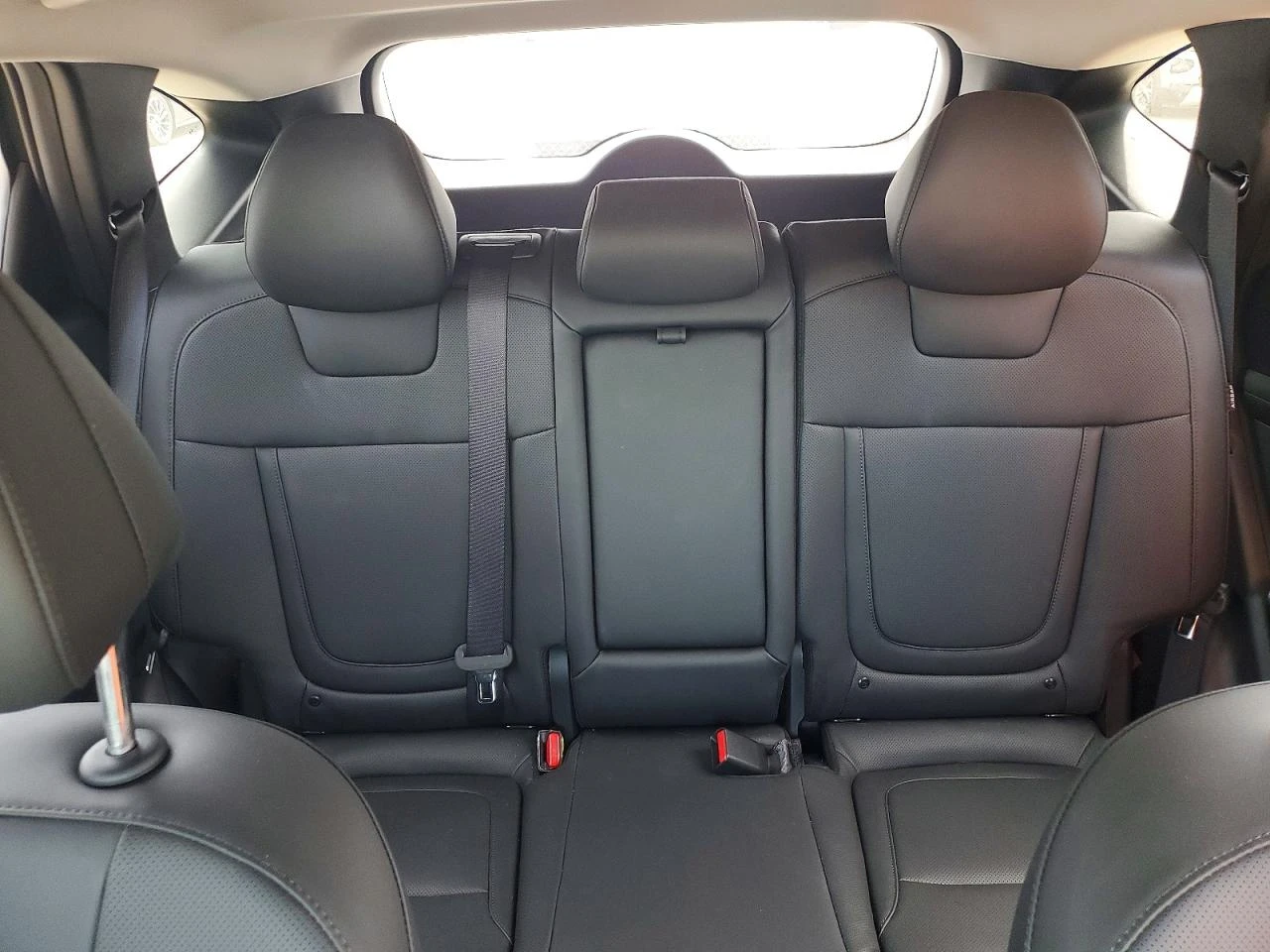 Hyundai Tucson 1.6l Sel Convenience, снимка 10 - Автомобили и джипове - 54416476