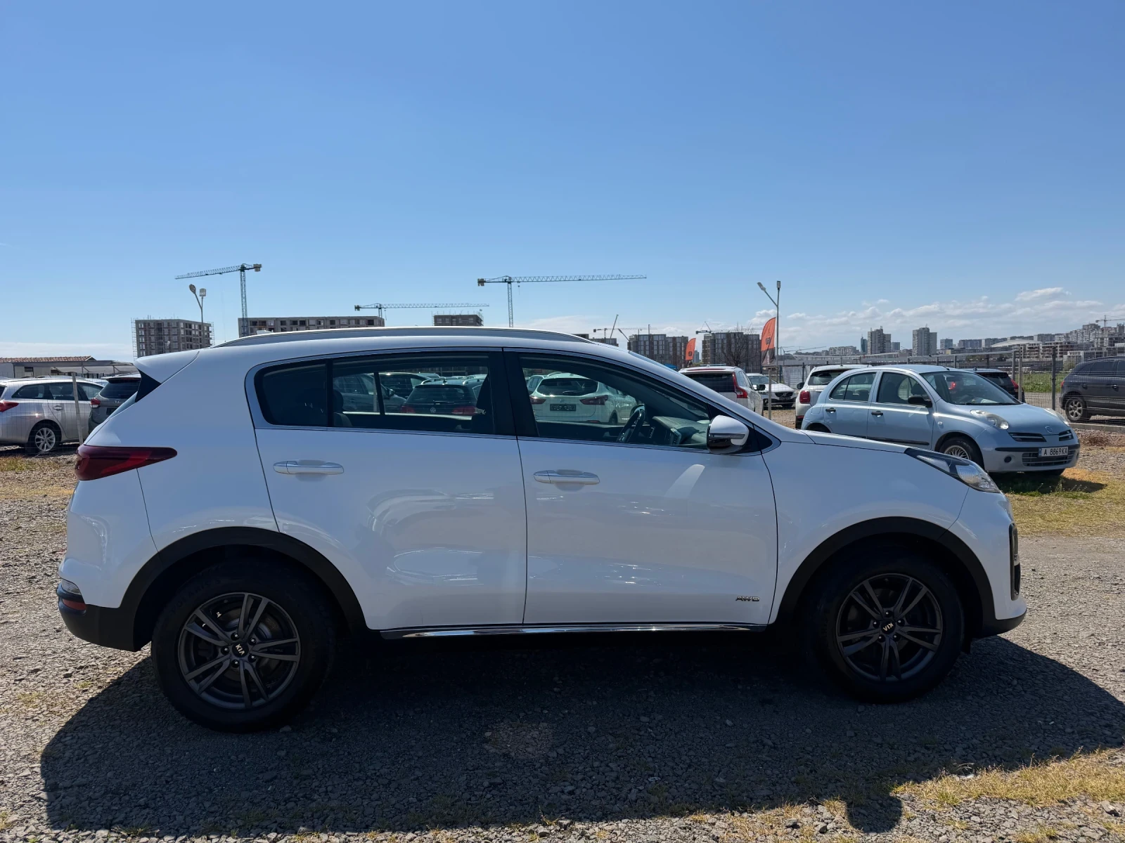 Kia Sportage 1.6 ШВЕЙЦАРИЯ AWD FACELIFT ЕВРО 6 модел 2019 год., снимка 17 - Автомобили и джипове - 54731498