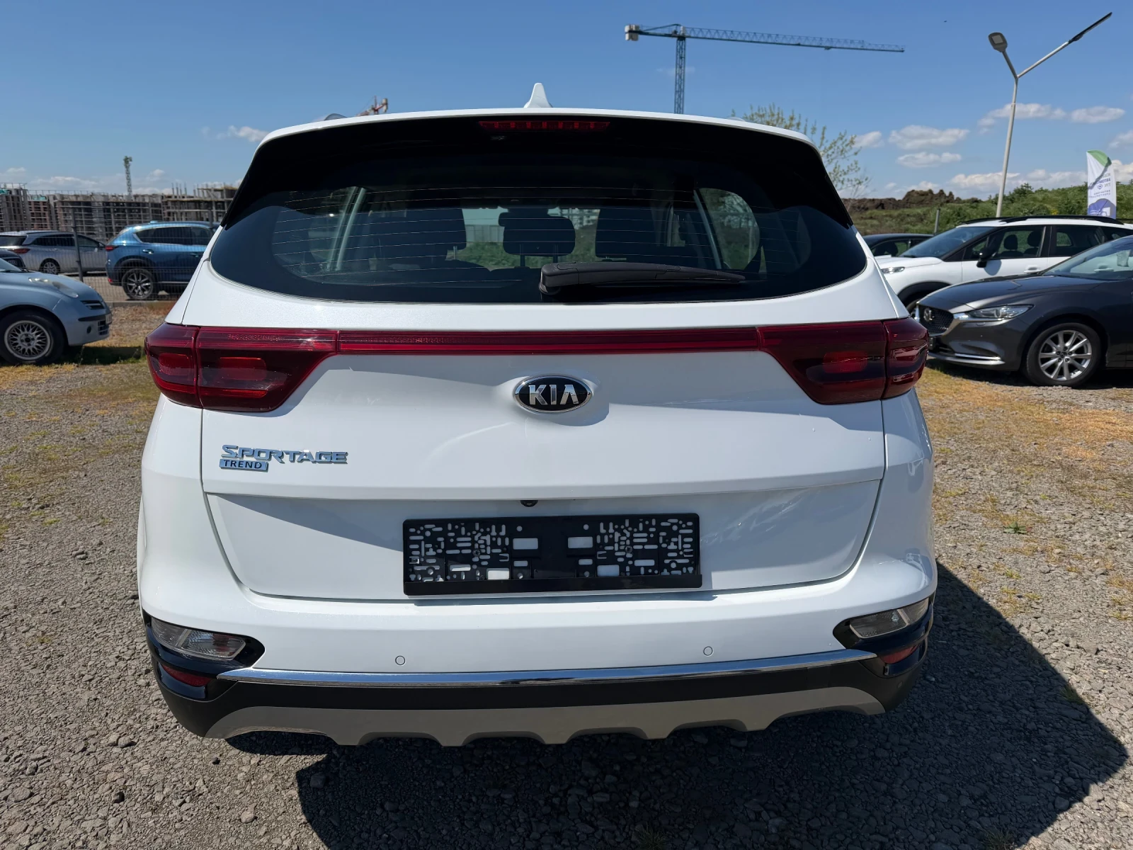Kia Sportage 1.6 ШВЕЙЦАРИЯ AWD FACELIFT ЕВРО 6 модел 2019 год., снимка 5 - Автомобили и джипове - 54731498