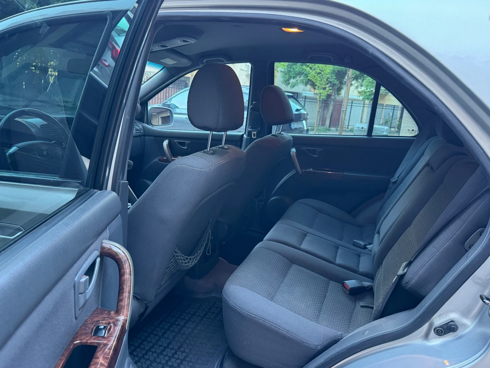 Kia Sorento, снимка 9 - Автомобили и джипове - 54756446